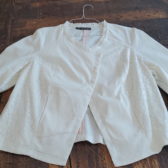 Ivory Jacket - Picture 6 of 6